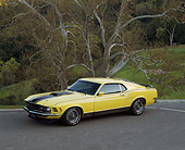 MST 01 RK0343 02
1970 Ford Mustang Mach 1 Black And Yellow 3/4 Side View On Pavement