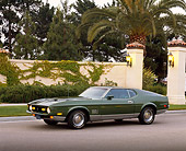 MST 01 RK0420 01
1972 Ford Mustang Mach I Green 3/4 Side View On Pavement