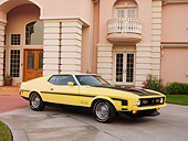 MST 01 RK0983 01
1971 Ford Mustang Mach 1 351 Yellow 3/4 Side View On Pavement