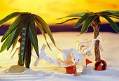 ROD 06 RS0002 01
White Mouse Relaxing On Hammock At Tropical Beach