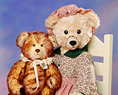 TED 01 RK0137 07
Grandma And Kid Teddy Bear Tabby's Bears