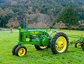 TRA 01 RK0035 02
1937 John Deere Model A & 4B Plow 3/4 Front View On Grass