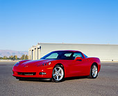 VET 01 RK0670 02
2005 Chevy Corvette C6 Red 3/4 Front View On Pavement
