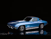 VET 03 RK0162 05
1967 Chevrolet Corvette Stingray 427 Blue 3/4 Side View On Mylar Floor Studio