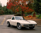 VET 03 RK0318 04
1966 Chevrolet Corvette Stingray White Front 3/4 View On Pavement