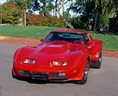 VET 05 RK0016 08
1977 Chevrolet Corvette Sebring Greenwood Red 3/4 Front View On Pavement