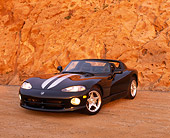 VIP 02 RK0155 04
1996 Dodge Viper RT/10 Black Silver Stripe 3/4 Front View On Sand