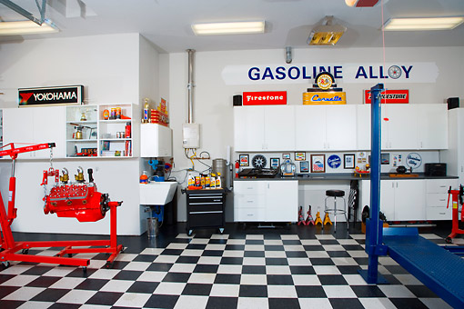 garage - Car Stock Photos - Kimballstock